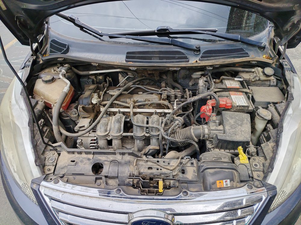 Motor antes del lavado Newash (segundo vehículo)